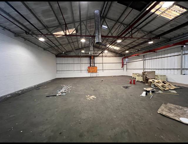 2,805M² WAREHOUSE TO LET IN BELLVILLE SOUTH